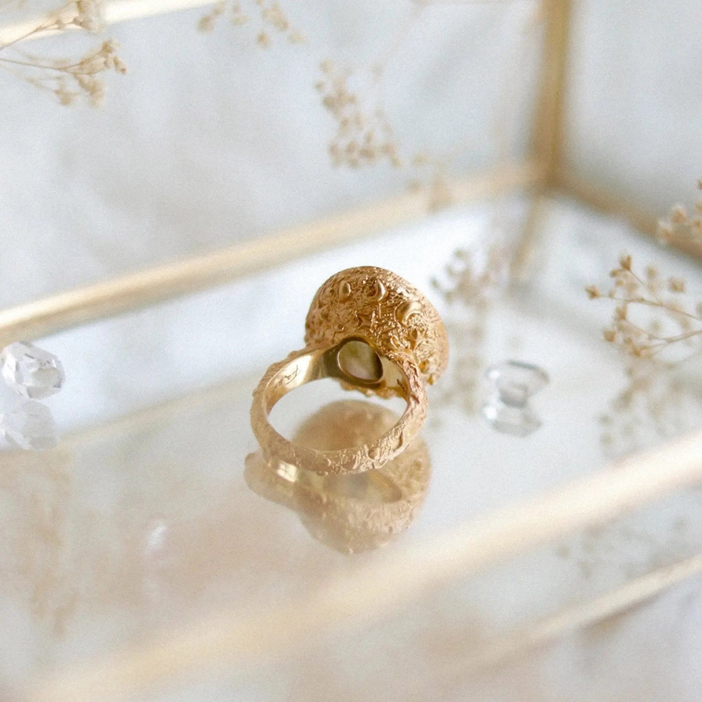 From Darkness to Light Ring • Labradorite