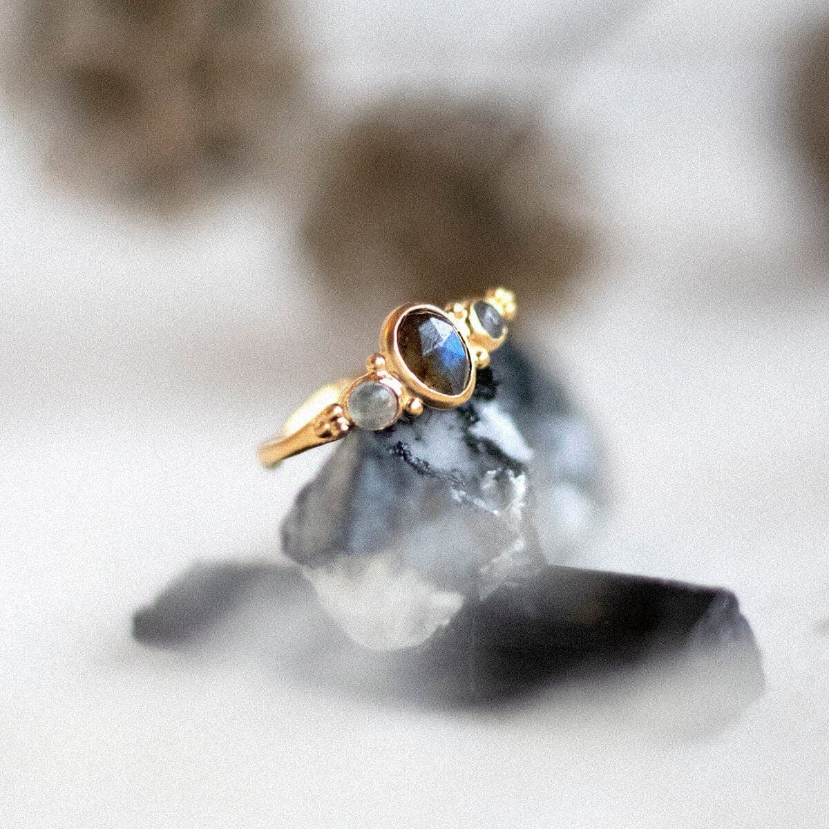 Manifest Your Dreams • Ring