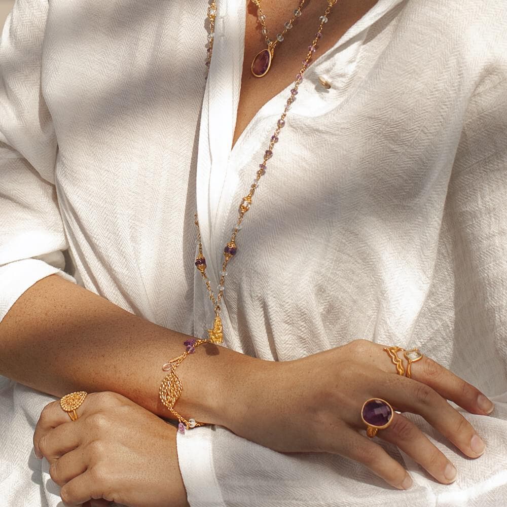 Hold my Hand • Mala